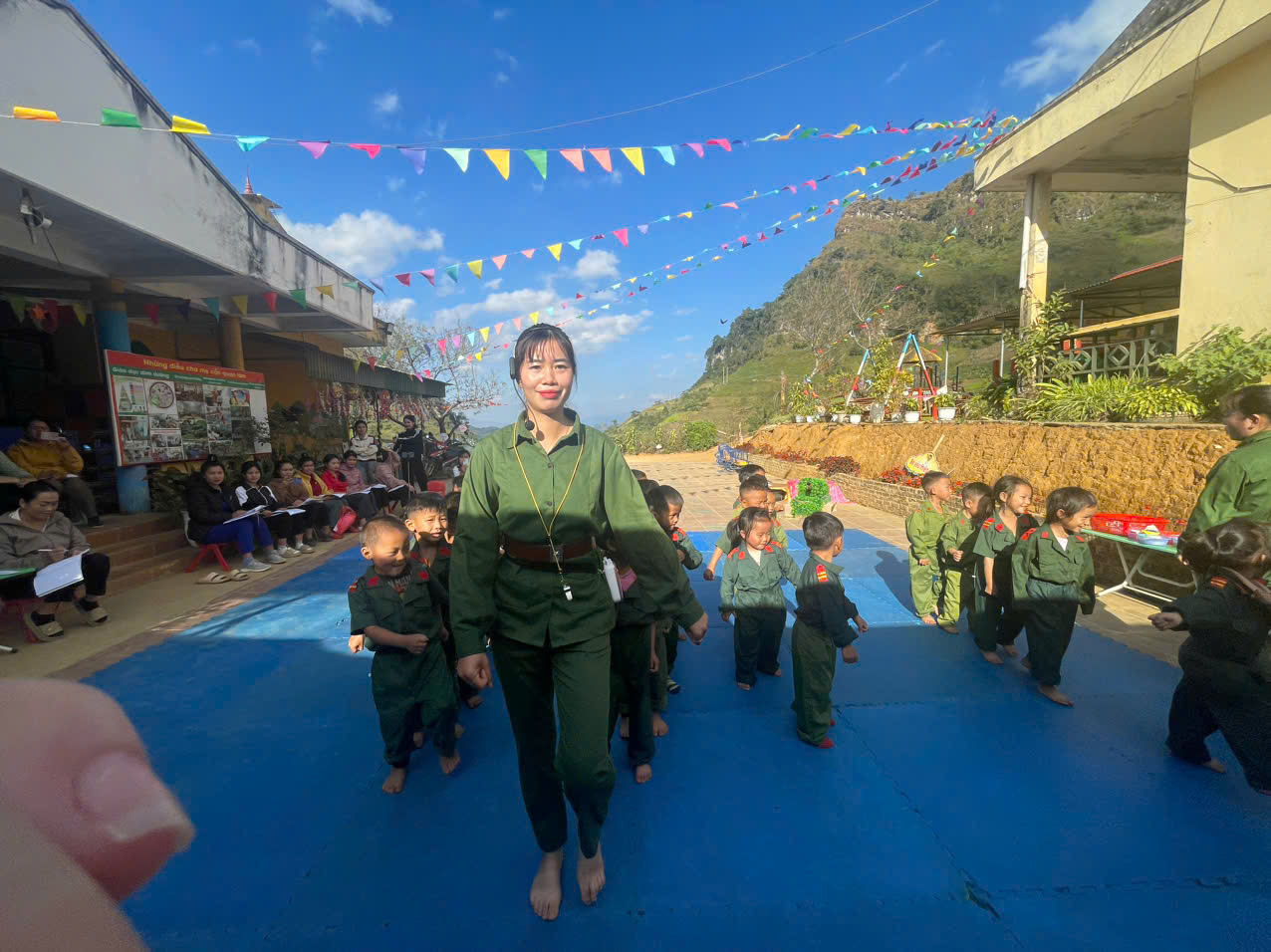 Sự kiện